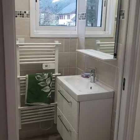 Renove Avec Balcon, Proche Navette Et Village, Parking Prive - 4 Pers, - Fr-1-737-8 Autrans-Meaudre-en-Vercors